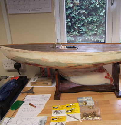 Pond Yacht Restoration